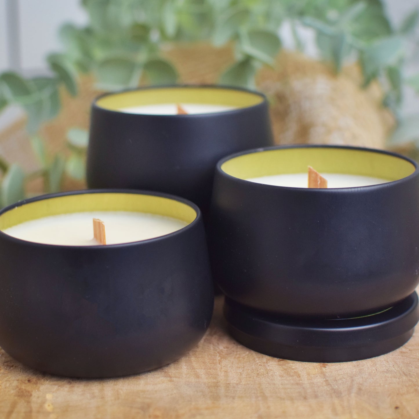4oz Black Tin Candles